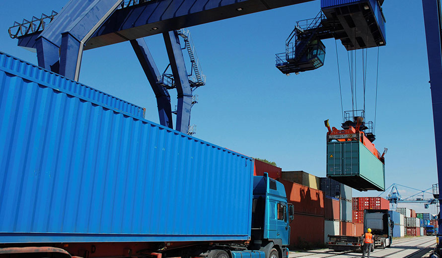 Freight forwarders provide better service to customers that provide more volume